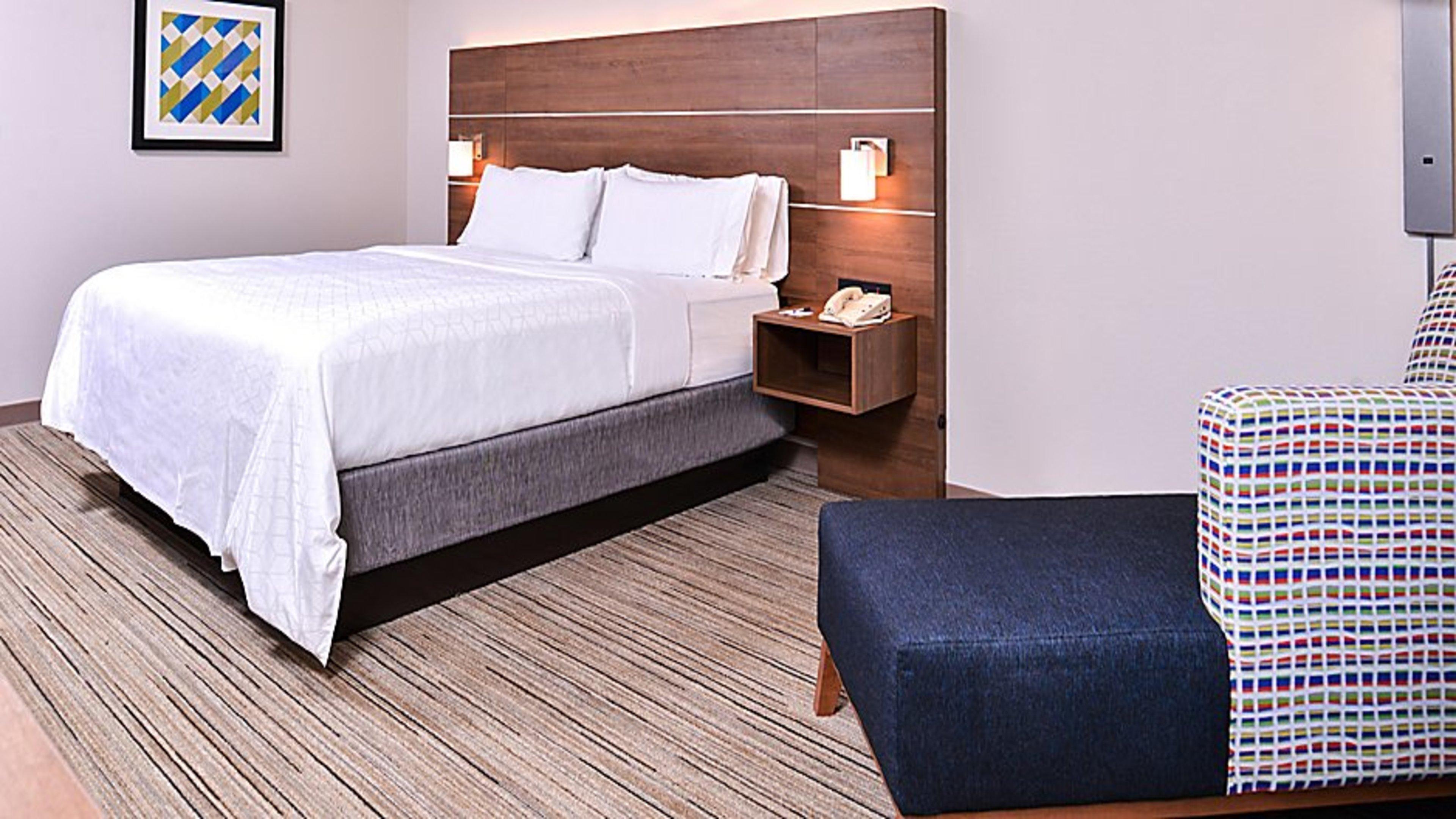 Holiday Inn Express Hotel & Suites Mount Pleasant By Ihg Exterior photo