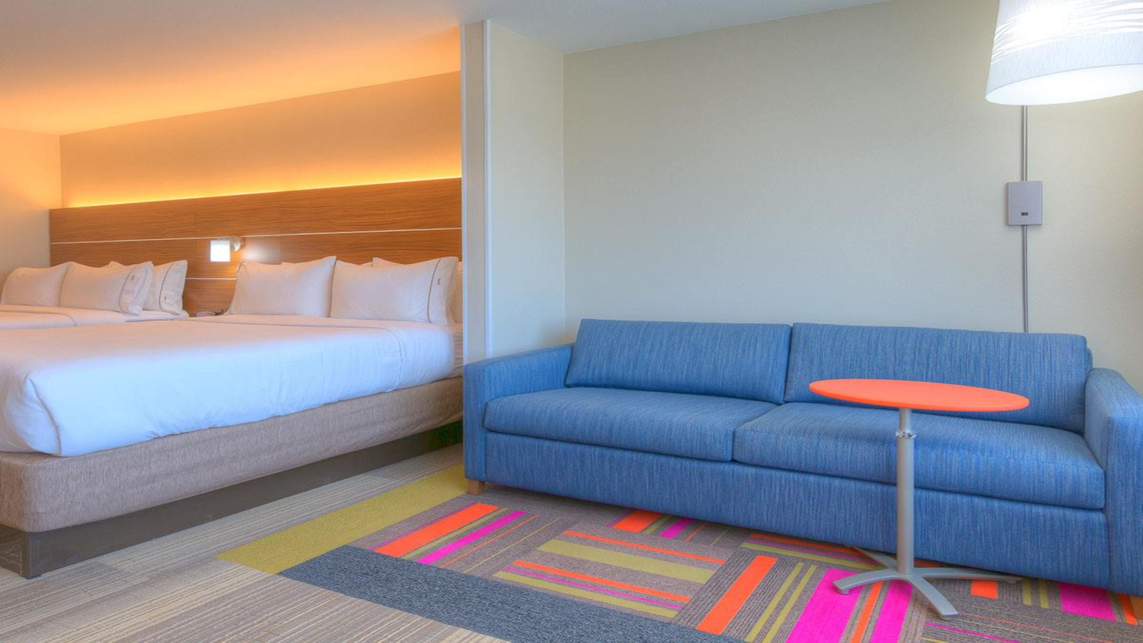 Holiday Inn Express Hotel & Suites Mount Pleasant By Ihg Exterior photo