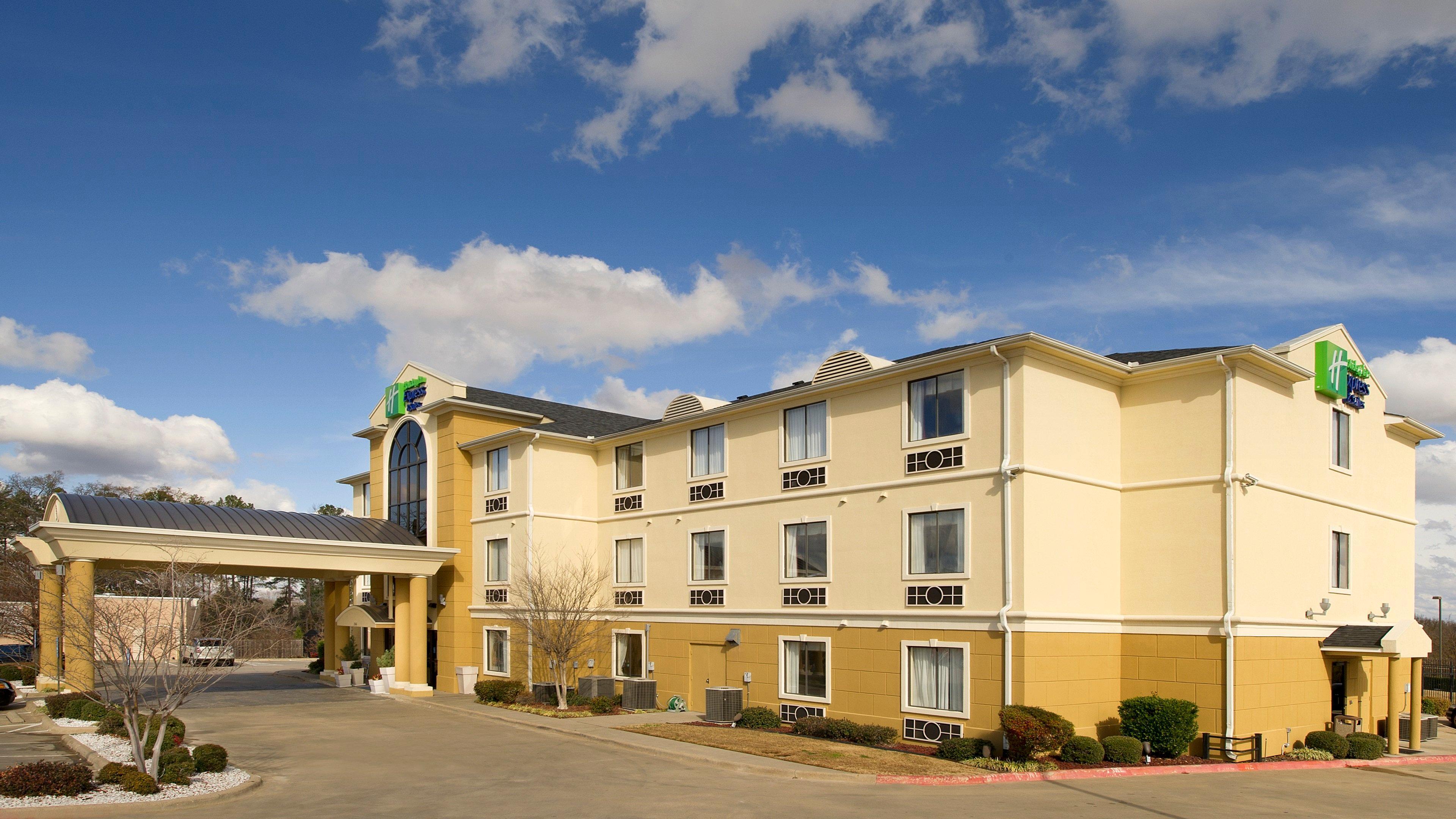 Holiday Inn Express Hotel & Suites Mount Pleasant By Ihg Exterior photo