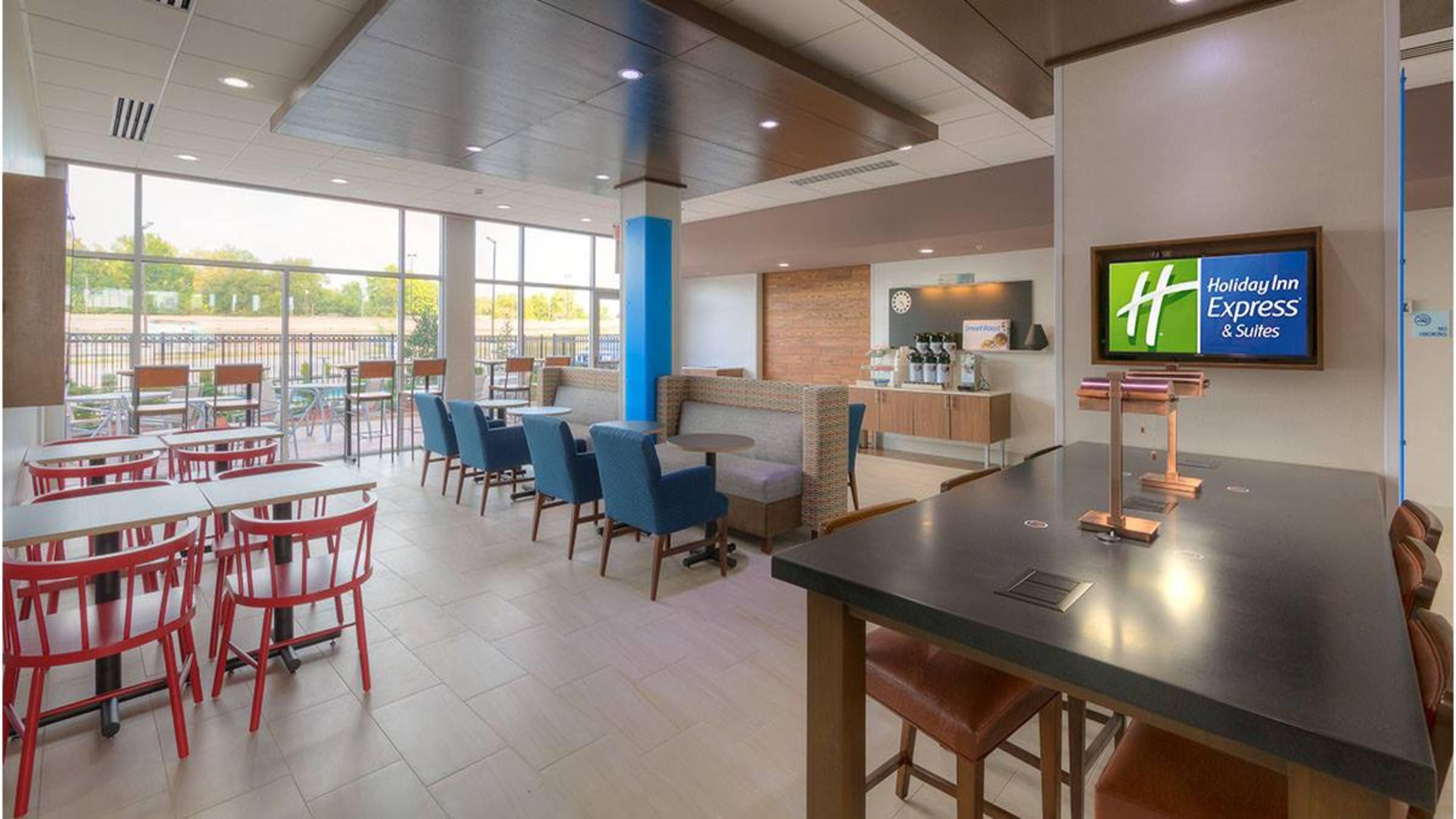 Holiday Inn Express Hotel & Suites Mount Pleasant By Ihg Exterior photo